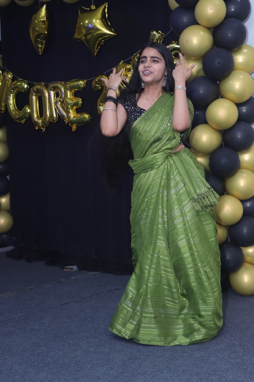Moments from the Farewell Party - Photo 4